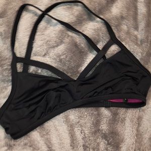 Black bikini top!